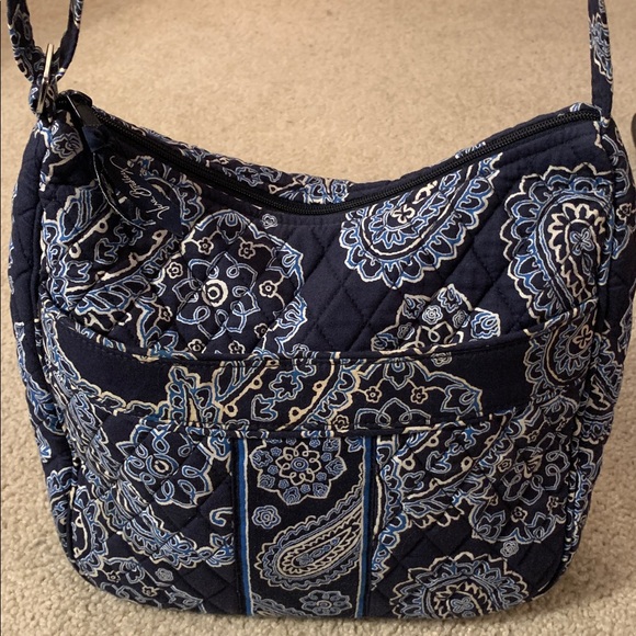 Vera Bradley Quilted Glenna Blue Bandana Pattern Crossbody/Shoulder Bag - Picture 5 of 16